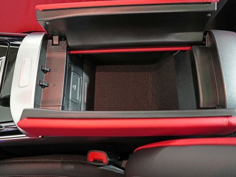 Certified 2026 Mercedes-Benz C 43 AMG 4MATIC Sedan image 25