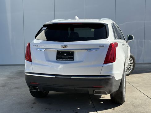 Used 2018 Cadillac XT5 FWD image 6