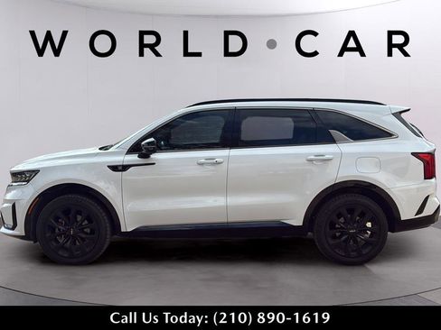 Used 2022 Kia Sorento SX image 12