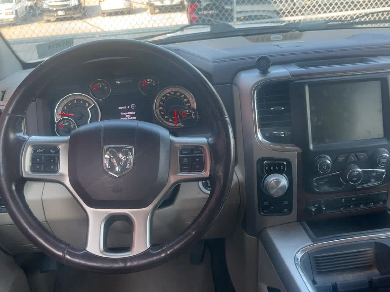 Used 2016 RAM 1500 Laramie w/ Convenience Group AWD/4WD image 4