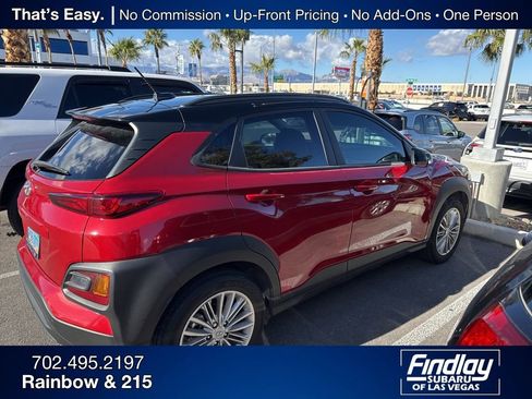 Used 2021 Hyundai Kona SEL w/ Winter Weather Package image 40