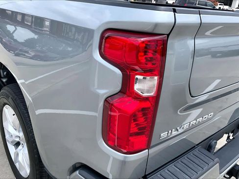 Used 2023 Chevrolet Silverado 1500 Custom RWD image 27