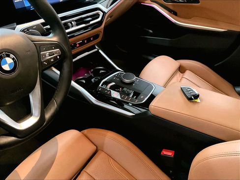 Used 2024 BMW 330i Sedan w/ Convenience Package RWD image 18