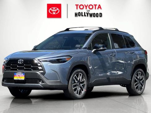 New 2026 Toyota Corolla Cross XLE FWD image 7