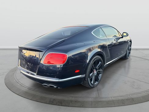 Used 2016 Bentley Continental GT image 4
