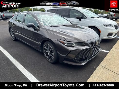 Used 2020 Toyota Avalon Touring w/ Advanced Safety Package FWD image 1