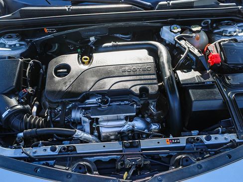 Used 2024 Chevrolet Malibu LT image 27