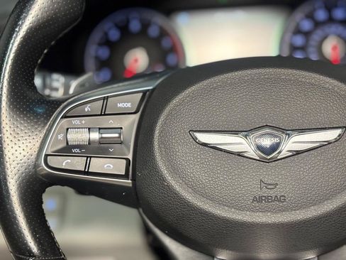 Used 2019 Genesis G70 2.0T Advanced RWD image 30