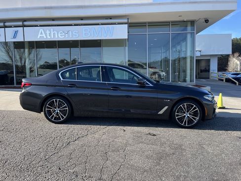 Certified 2023 BMW 530e xDrive 530e iPerformance w/ Premium Package image 9