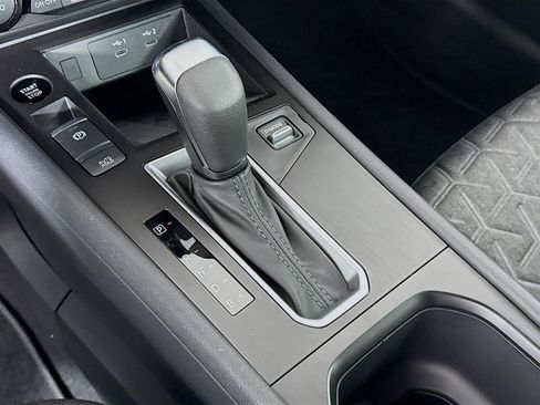 New 2026 Nissan Kicks SV image 17