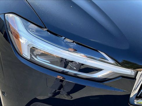 Used 2019 Volvo XC60 T6 Inscription w/ Protection Package Premier AWD/4WD image 27