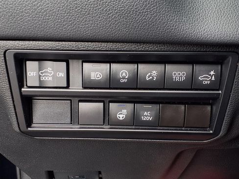 Used 2023 Toyota Tundra Limited RWD image 10