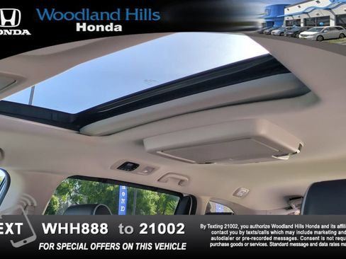 Used 2025 Honda Odyssey Touring image 19