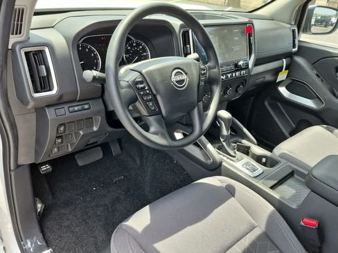 New 2026 Nissan Frontier SV AWD/4WD image 11