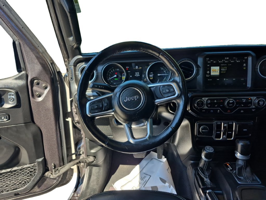 Used 2021 Jeep Wrangler Unlimited Sahara w/ Cold Weather Group AWD/4WD image 12