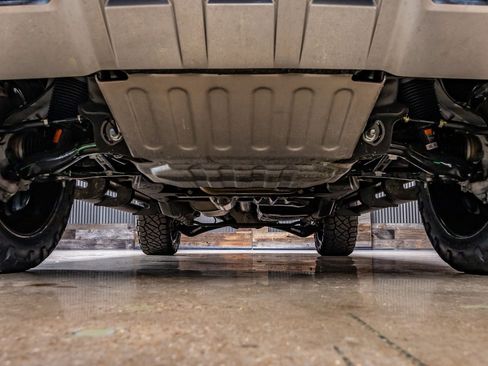 Used 2024 Chevrolet Tahoe Z71 w/ Z71 Off-Road Package image 15