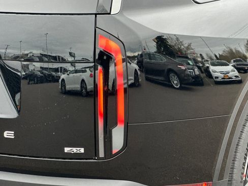 New 2027 Kia Telluride S image 7