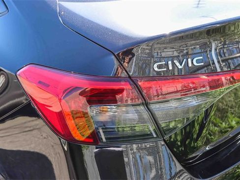 Certified 2023 Honda Civic Sport image 8