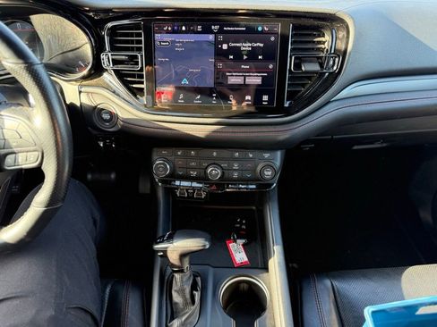 Used 2024 Dodge Durango GT image 9