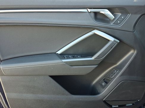 Used 2024 Audi Q3 2.0T Premium Plus w/ Premium Plus Package image 13