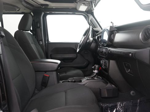 Used 2022 Jeep Wrangler Unlimited Sport image 12