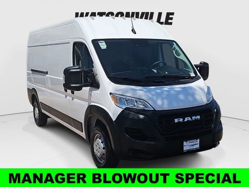 Used 2023 RAM ProMaster 2500 FWD image 1