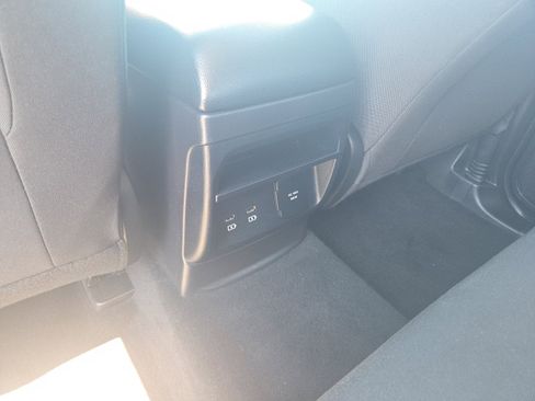 Certified 2019 Ford Ranger XLT w/ FX4 Off-Road Package image 19