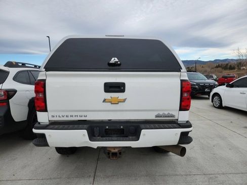 Used 2016 Chevrolet Silverado 2500 High Country w/ Duramax Plus Package image 3