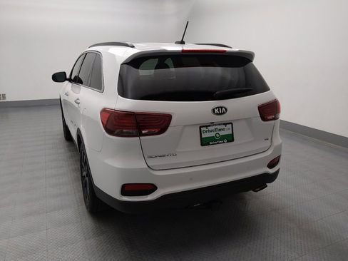 Used 2019 Kia Sorento S FWD image 6