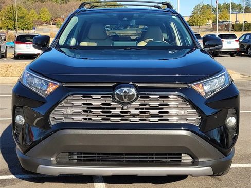 Used 2019 Toyota RAV4 Limited image 5