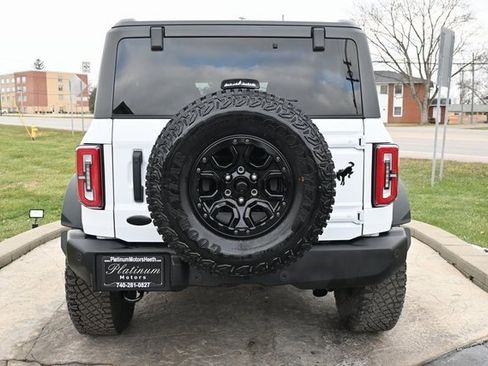 Used 2023 Ford Bronco Wildtrak image 6