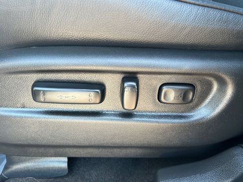 Used 2025 Honda Passport EX-L image 22