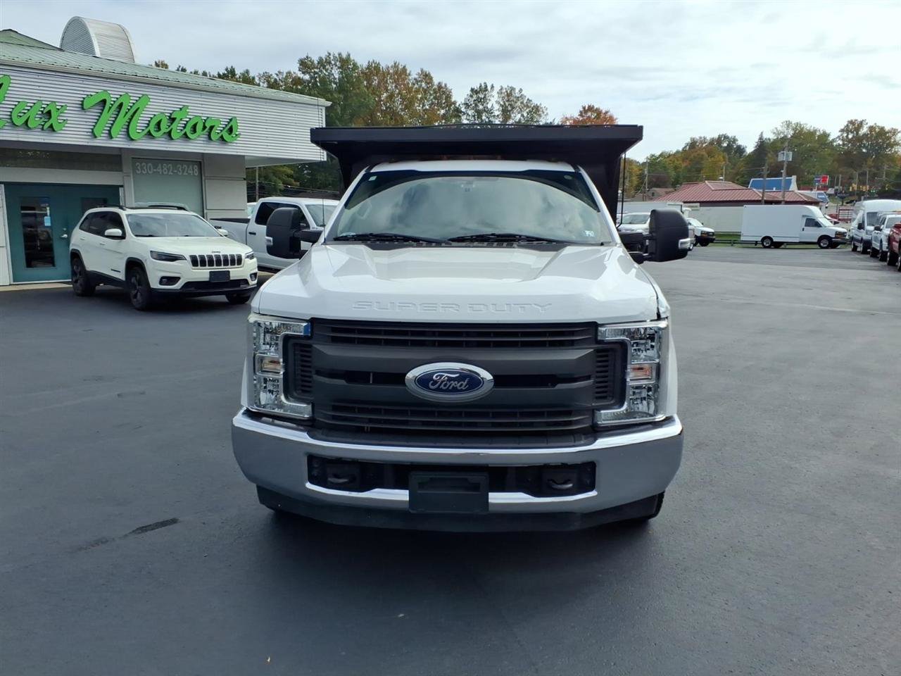 Used 2017 Ford F350 XL w/ Power Equipment Group RWD image 2
