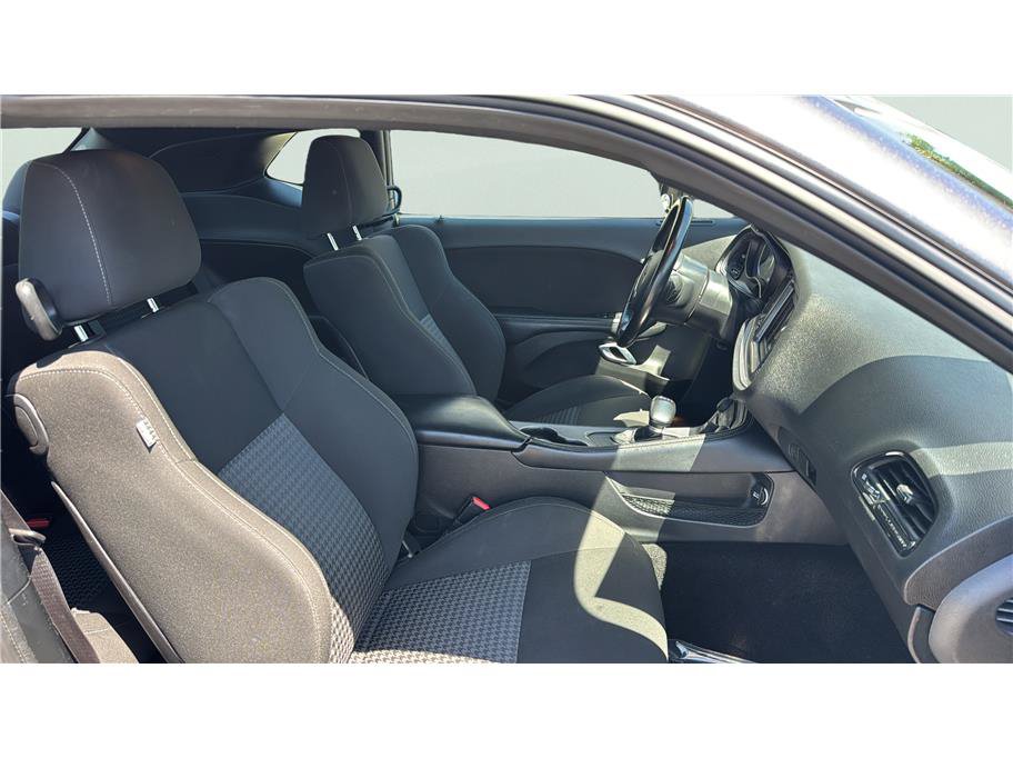 Used 2023 Dodge Challenger GT RWD image 15