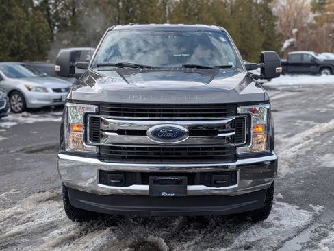 Used 2019 Ford F250 XLT w/ Snow Plow Prep Package image 13