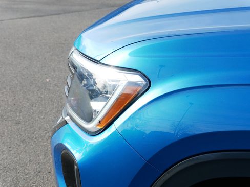 Certified 2024 Volkswagen Atlas Cross Sport SEL image 16