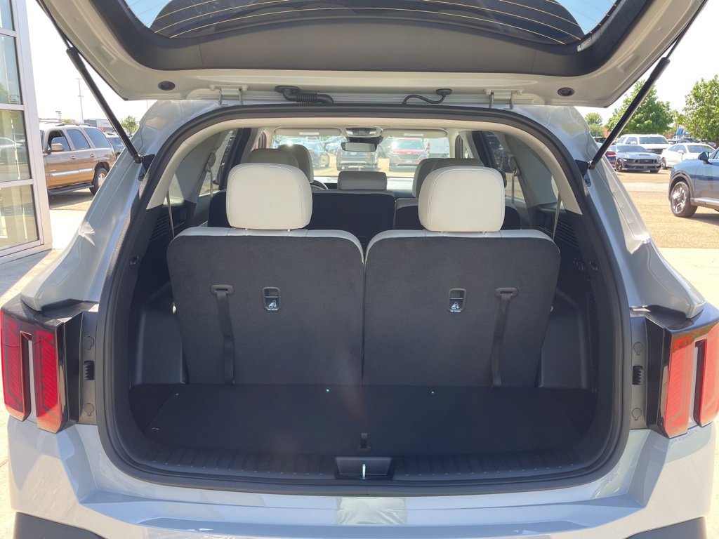 New 2026 Kia Sorento S AWD/4WD image 14