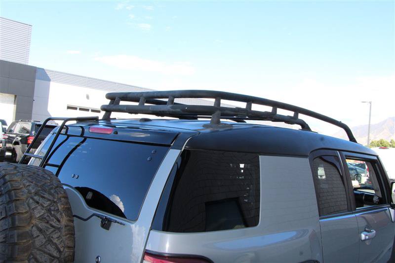 Used 2014 Toyota FJ Cruiser 4WD w/ Convenience Package image 35