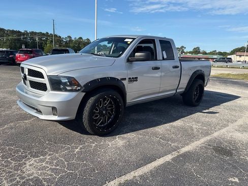 Used 2019 RAM 1500 Express w/ Express Value Package AWD/4WD image 7