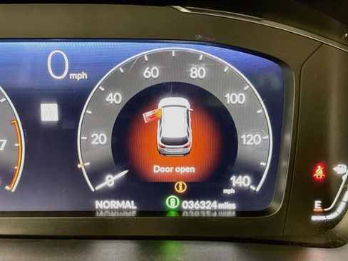 Used 2023 Honda Pilot Elite image 19