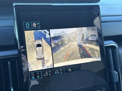 New 2026 GMC Acadia AT4 image 10