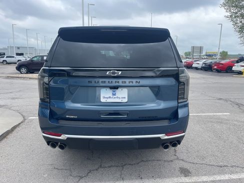New 2025 Chevrolet Suburban Premier image 4