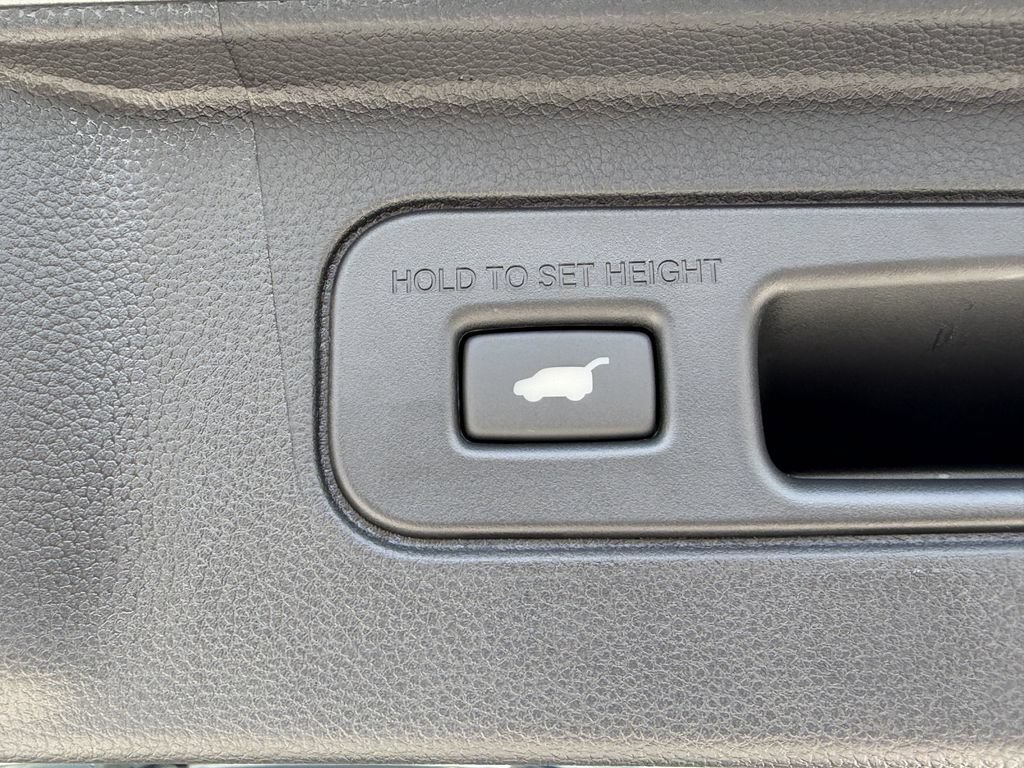 New 2026 Honda Pilot Black Edition image 12