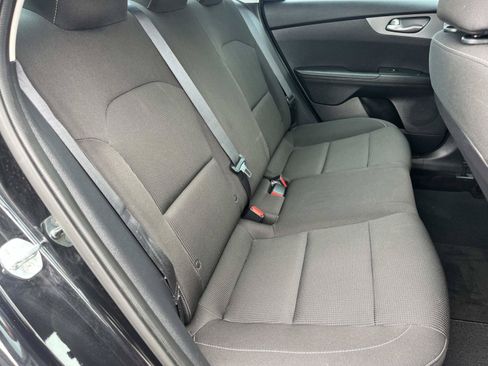 Used 2021 Kia Forte Sedan FWD image 19