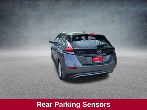 Used 2025 Nissan Leaf S image 9