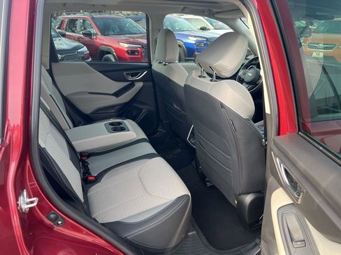 Certified 2023 Subaru Forester Premium image 38