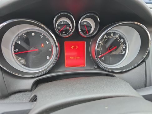 Used 2016 Buick Cascada Premium image 19