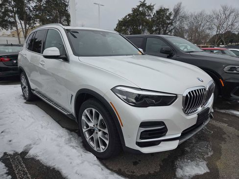 Used 2023 BMW X5 xDrive40i image 2