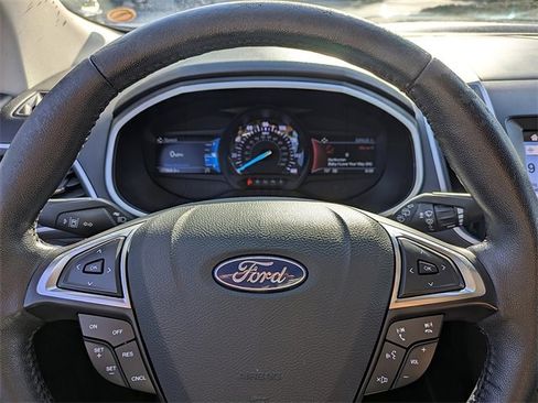 Used 2019 Ford Edge SEL w/ Equipment Group 201A image 31