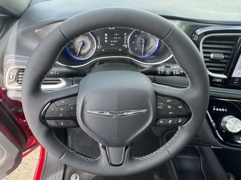 New 2026 Chrysler Pacifica Select w/ S Appearance Package FWD image 19